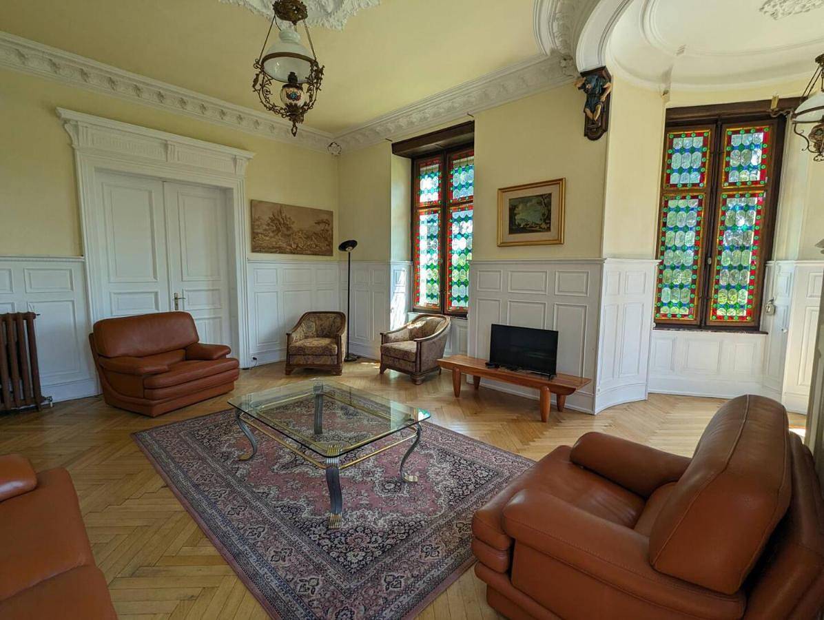 Appartement entier, Villa Historique Ideale Groupes et Familles in Soultz-Haut-Rhin, Parc naturel régional des Ballons des Vosges