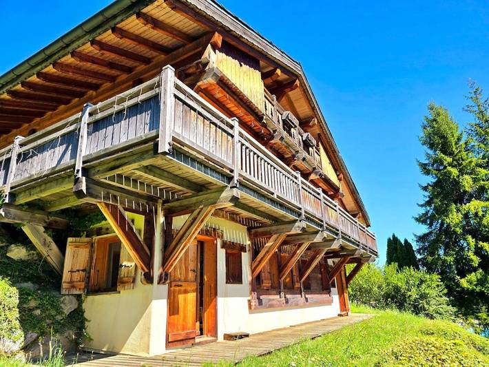 Gîte pour 10 personnes, avec vue et jardin dans Office de Tourisme de Megeve - 3