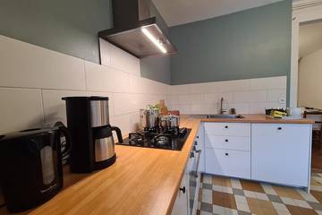 Gîte pour 15 personnes, avec terrasse et jardin, animaux acceptés à Saint-Marcel (Indre)