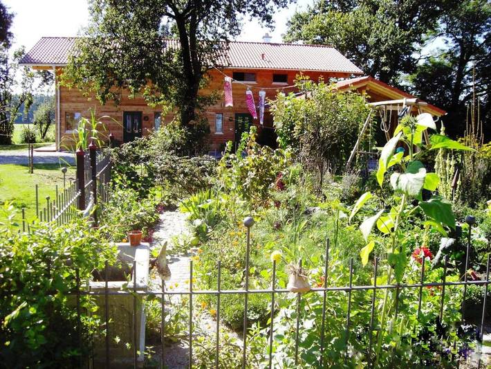 Ferienhaus für 6 Personen, mit Garten in Traunreut - 2