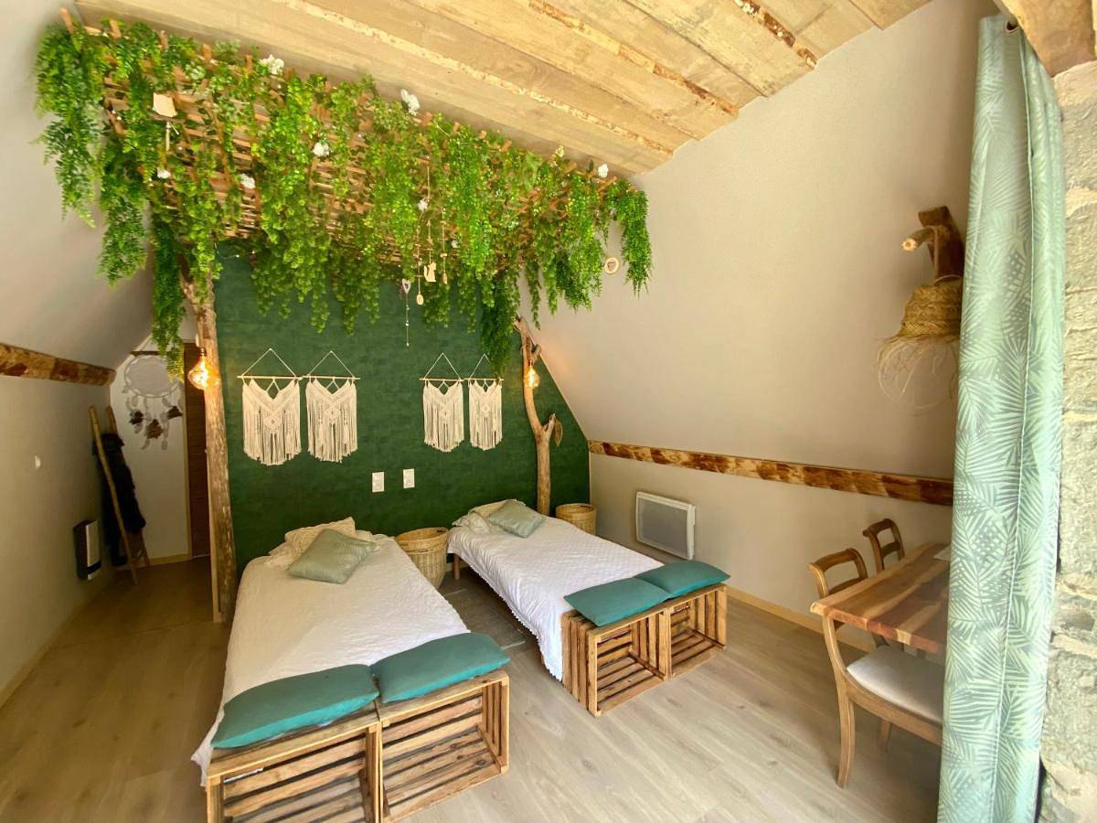 Double Room with Garden View in Espagnac-Sainte-Eulalie, Quercy
