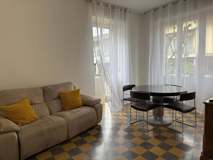 Gîte pour 4 personnes, avec balcon à Zogno - 3