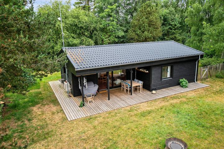 Ferienhaus für 6 Personen, mit Terrasse und Garten
