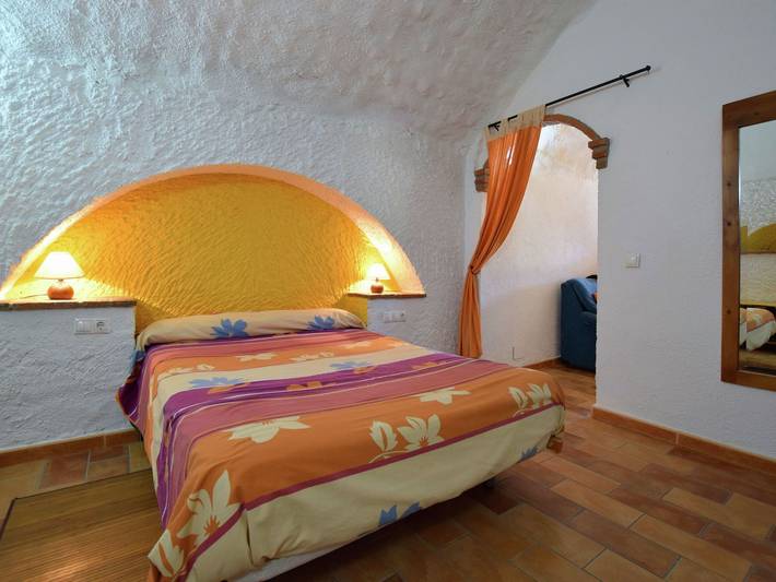 Cueva para 2 personas, con piscina además de jardín y terraza, Familias con niños en Andalucía - 2