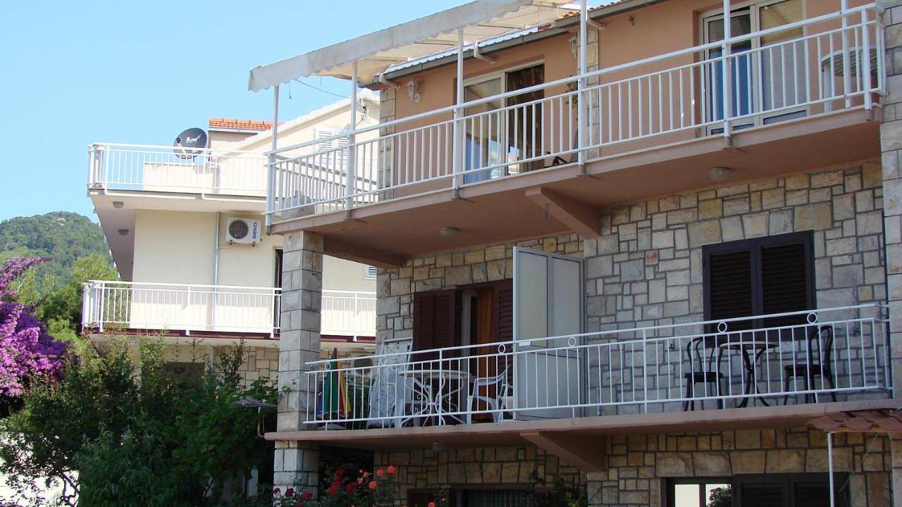 Rooms by the sea Brna, Korcula - 12614 in Blato, Korcula