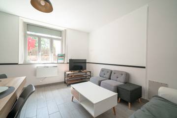 Gîte pour 5 personnes, avec terrasse à Les Moitiers-d'Allonne