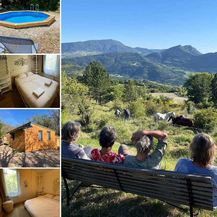 Location de vacances pour 4 personnes, avec jardin ainsi que piscine et vue à Arpavon