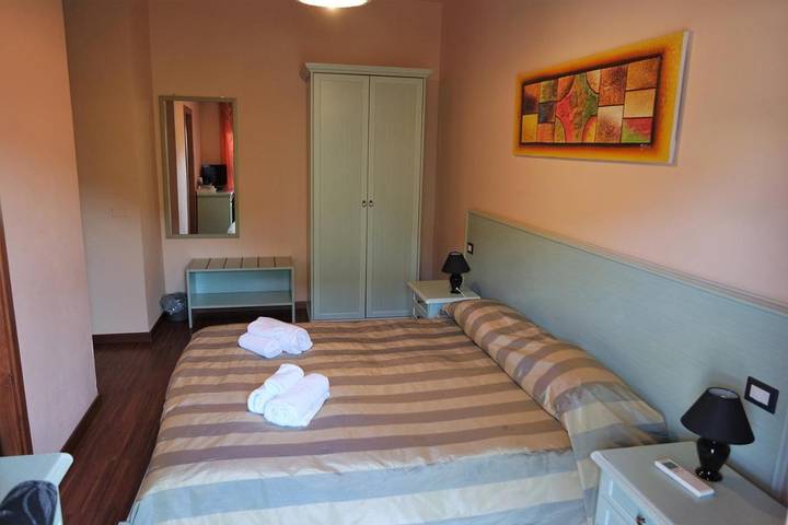 Maison d’hôte pour 4 personnes, avec jacuzzi à Bosa - 3