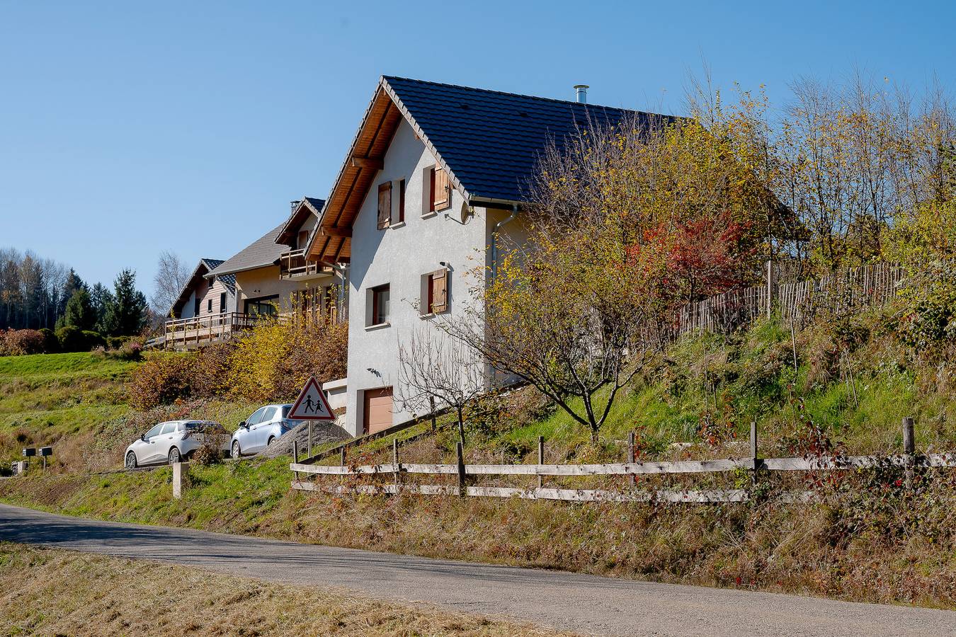 Haus am See mit Wlan, Terrasse und Seeblick in La Thuile (Savoie), Chambéry und Umgebung