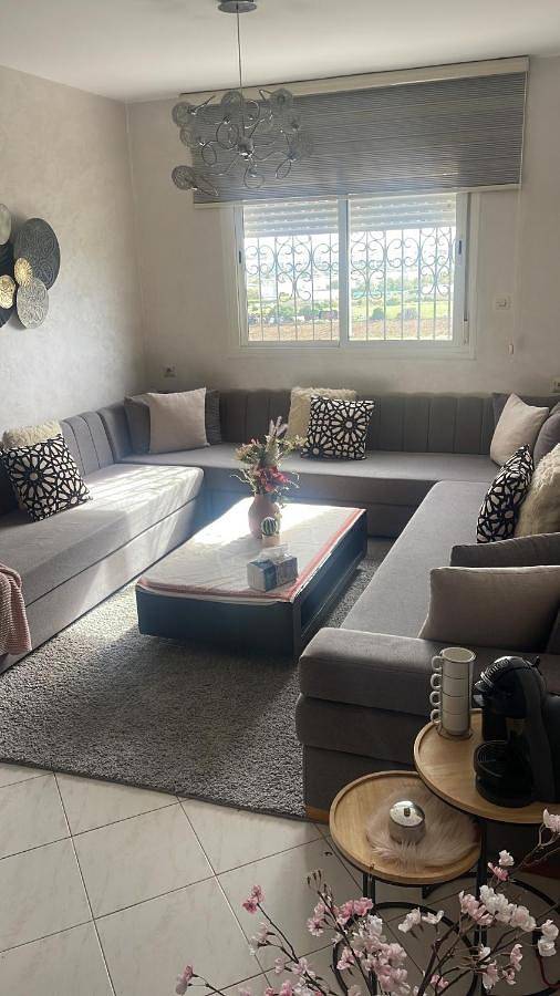 Appartement de vacances pour 5 personnes, avec balcon et piscine, animaux acceptés
