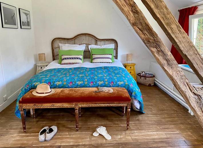 Chambre d’hôte pour 2 personnes, avec Terrasse et Jardin ainsi que Piscine et Vue