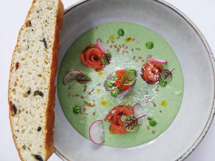 Hôtel pour 4 personnes, avec terrasse dans Arlay - 2