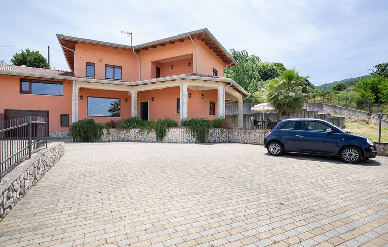 Casa vacanza per 15 persone, con Terrazza in Calabria