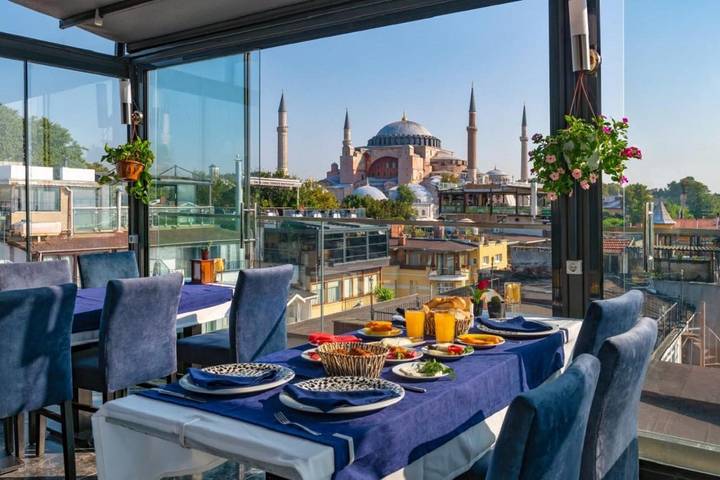 Hotel voor 2 personen, met terras en uitzicht in Istanbul