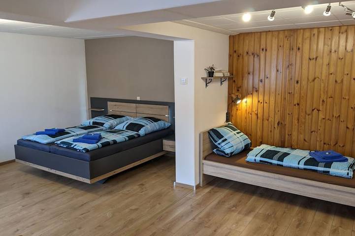 Ganze Wohnung, Ferienwohnung 1 „Gartenblick“ in Dobel, Nordschwarzwald