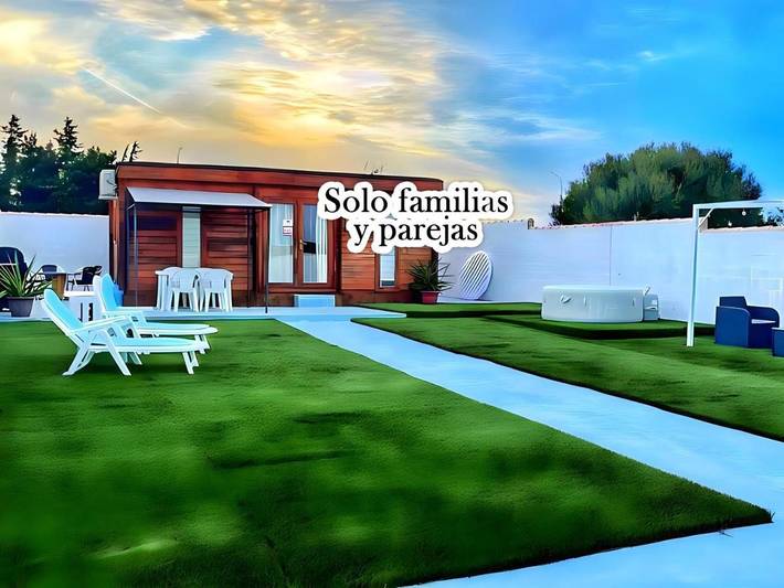 Bungalow para 6 personas, con Jardín y Piscina en Chiclana de la Frontera