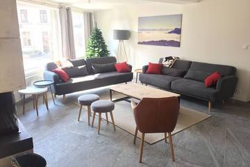 Gîte pour 10 personnes, avec balcon dans Office De Tourisme De Correncon En Vercors