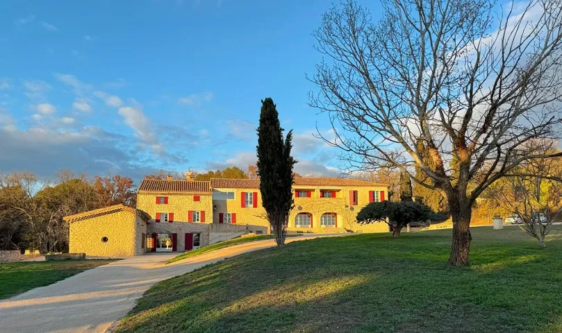 Appartement de vacances pour 3 personnes, avec piscine ainsi que vue et jardin - 1