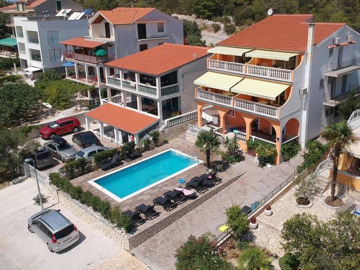 Apartament wakacyjny dla 4 osób, z basen i ogród oraz widok - 1