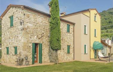 Casa Vacanza per 8 Persone in Teolo, Provincia di Padova, Foto 1