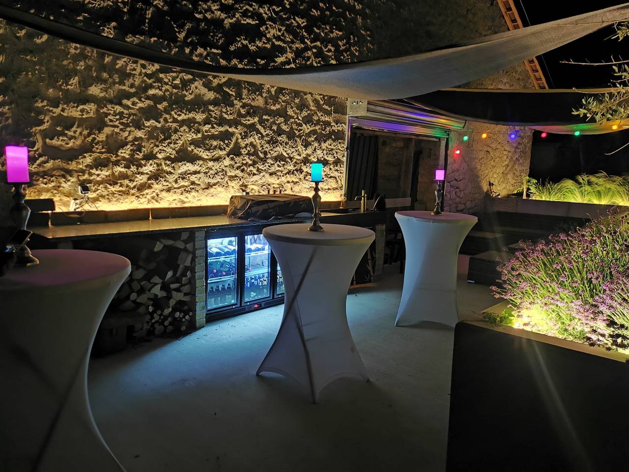 Country House 'Séjour Hédoniste - Bain Nordique' with Private Terrace, Wi-Fi and Air Conditioning in Herpy-l'Arlésienne, Ardennes
