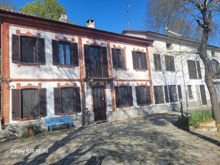 B&b per 2 persone, con panorama e giardino, con animali domestici ad Asti (Comune)