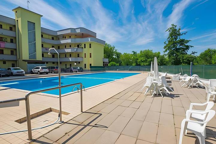 Ferienwohnung für 6 Personen, mit Garten und Pool