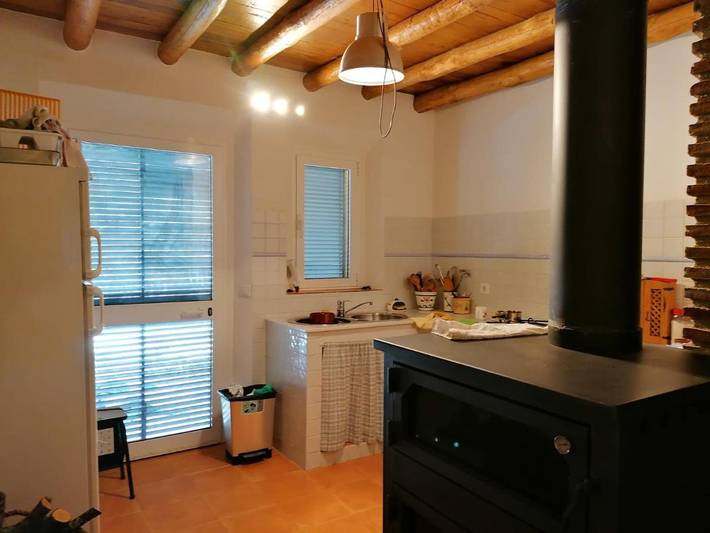 Chalet para 4 personas, con jardín y vistas, Se admiten mascotas en Valle del Genal - 4