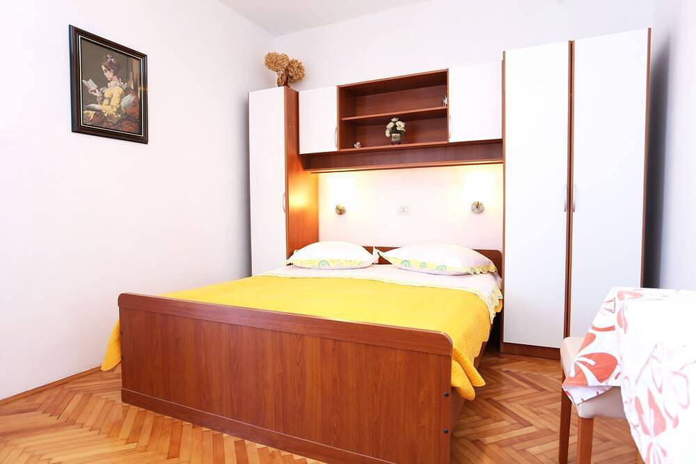 Hel leilighet, Leilighet studio ved stranden Promajna, Makarska in Promajna, Makarska Riviera