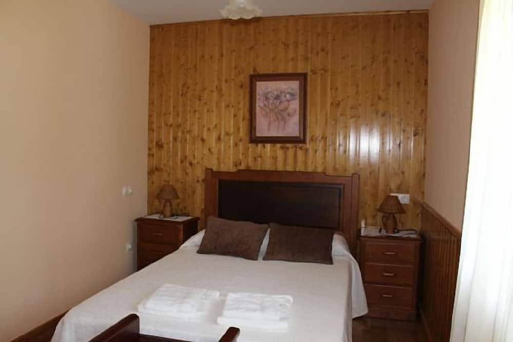 Apartamentos Casa Cerolleiro: apartamento para 4 personas in Castropol, Costa Verde