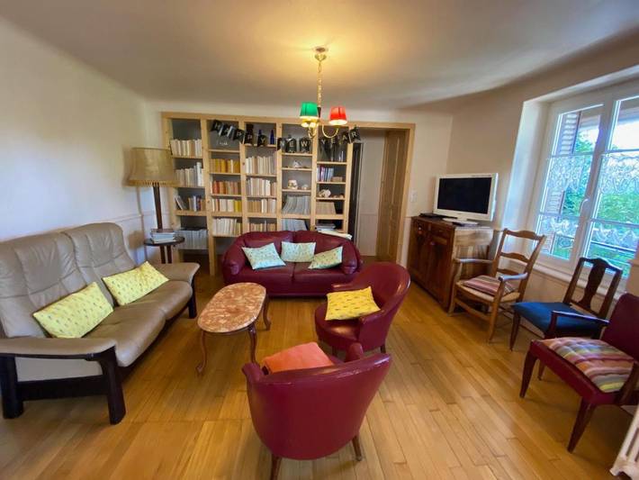 Location de vacances pour 6 personnes, avec terrasse, animaux acceptés à Laissac - 3