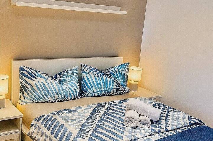 Ferienhaus für 6 Personen, mit Terrasse und Garten in Friedrichshafen - 2