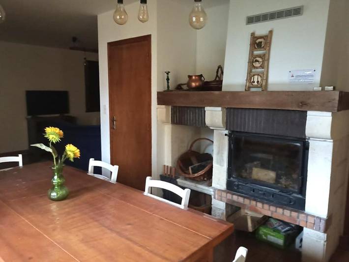 Gîte pour 8 personnes, avec vue ainsi que jardin et balcon à Chabottes - 3