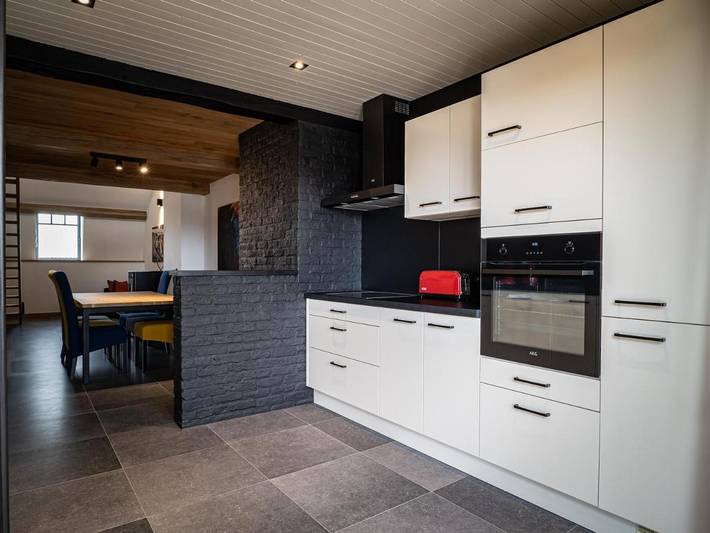 Gîte pour 6 personnes, avec terrasse et vue à Bertrix - 4