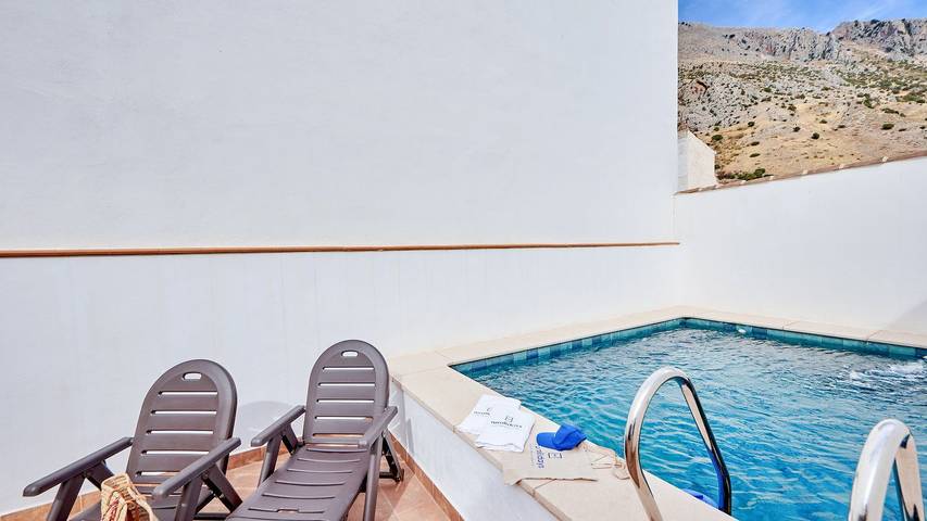 Casa rural para 8 personas, con piscina y balcón/terraza, Se admiten mascotas en Sierra Mágina - 2