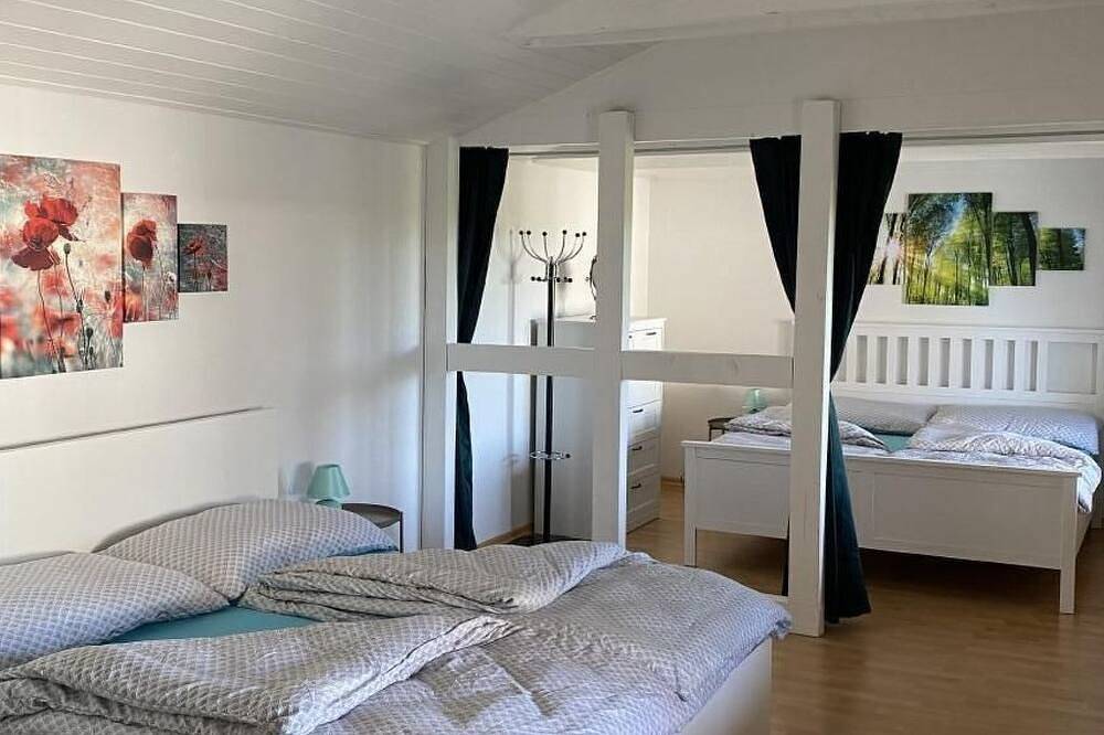 Ganze Wohnung, Bijou Höfen in Höfen b. Thun, Stocken-Höfen