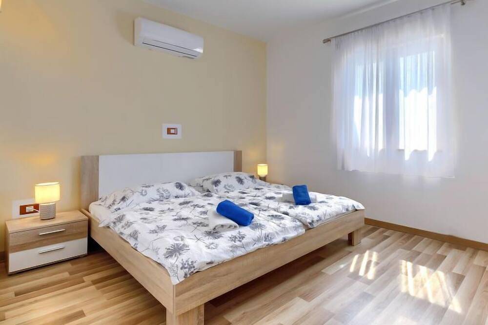 Ferienhaus Mia in Režanci, Svetvinčenat