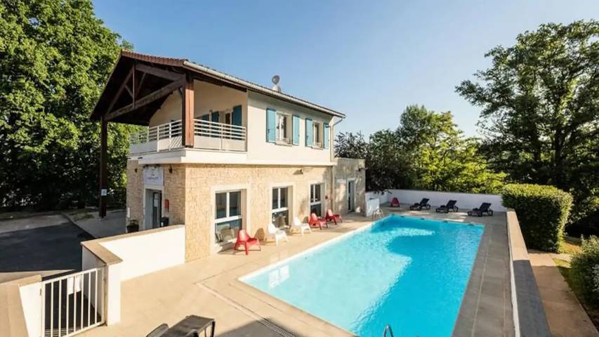 Gîte pour 7 personnes, animaux acceptés à Lissieu - 3