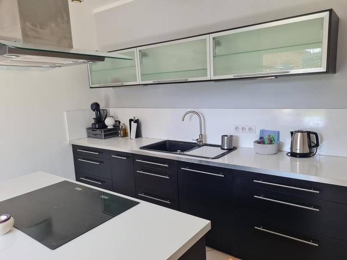 Location de vacances pour 8 personnes, avec jardin et piscine, animaux acceptés à Montmeyan - 4