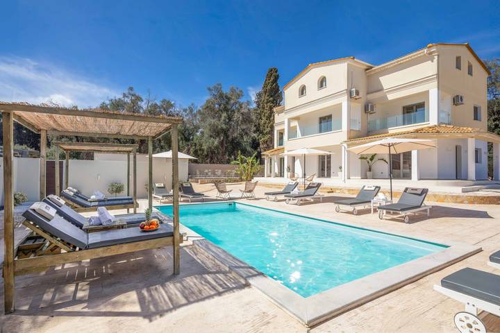 Villa voor 10 personen, met Balkon en Terras in Kavos