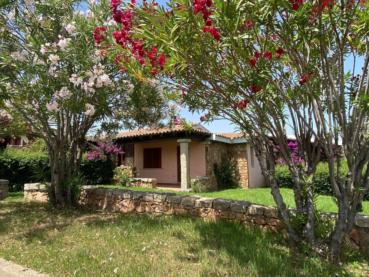 Ganze Ferienwohnung, Ferienwohnung für 4 Personen mit Garten in Lu Miriacheddu, San Teodoro