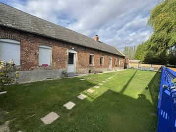Gîte pour 5 personnes, avec vue et jardin, animaux acceptés dans Thun-Saint-Martin