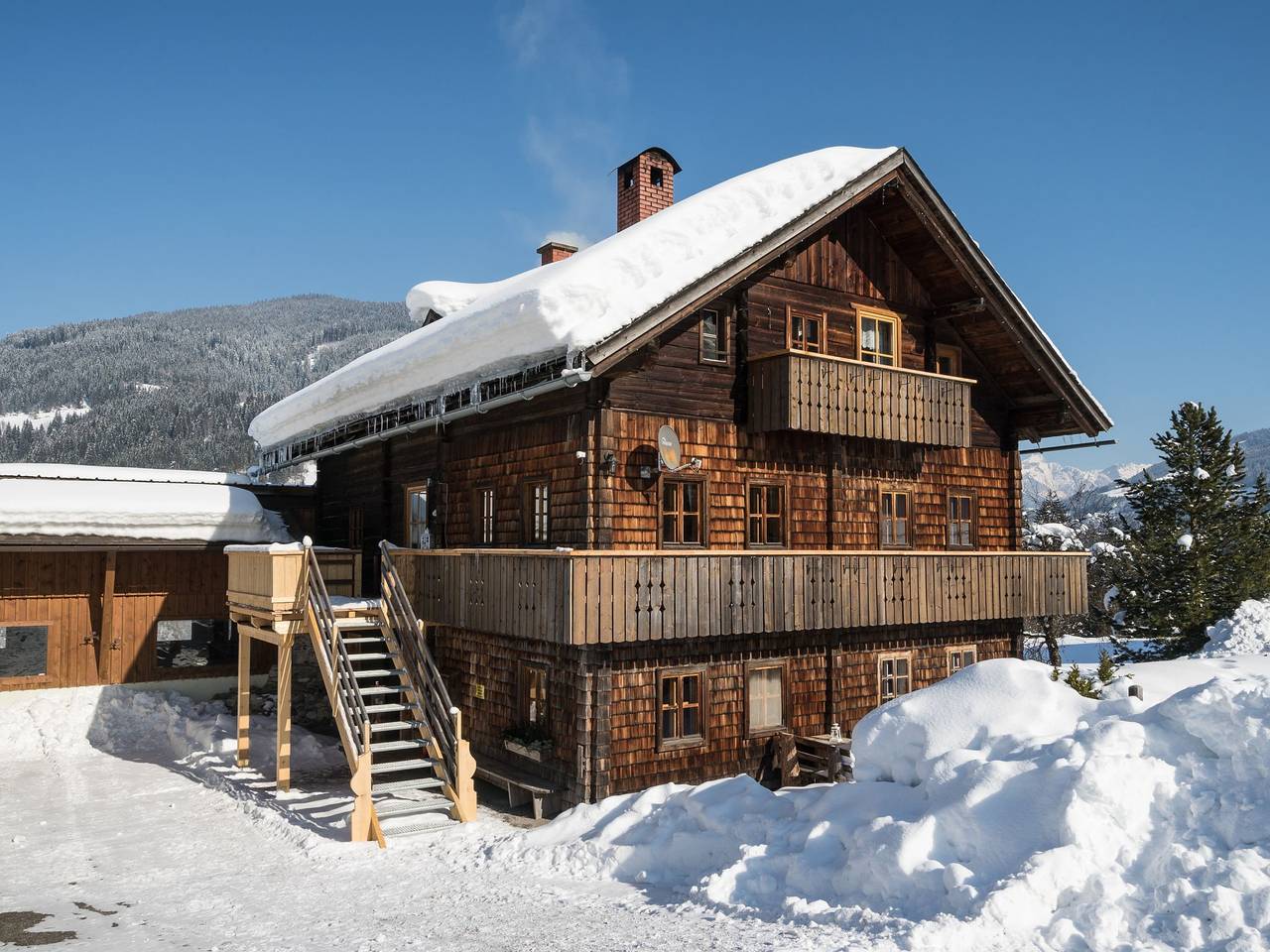 Mansion in Eben near Salzburger Ski Area in Eben im Pongau, Tennengau