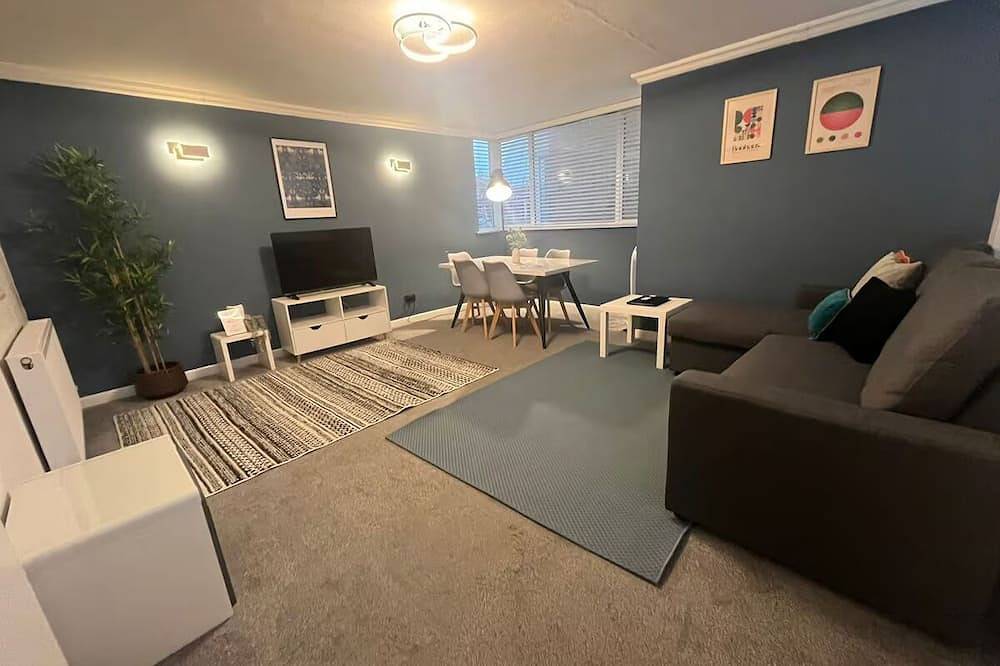 Glamping for 6 People in Brighton, Sussex