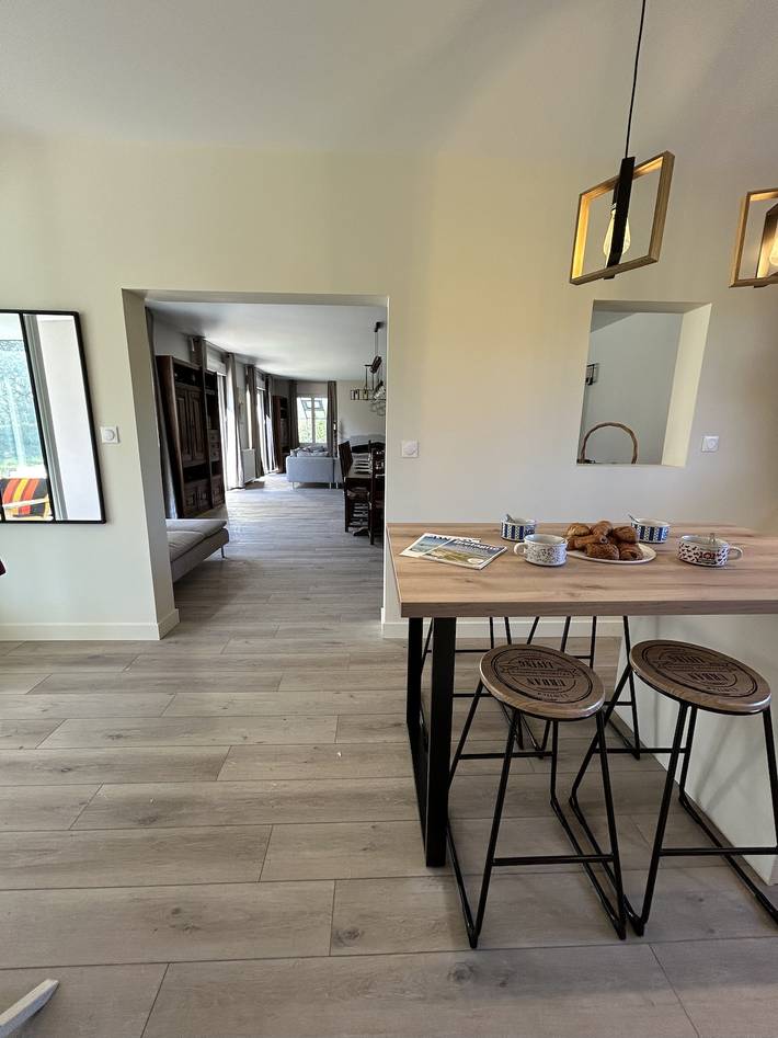 Location de vacances pour 12 personnes, avec terrasse ainsi que jacuzzi et jardin, animaux acceptés à Le Conquet - 4