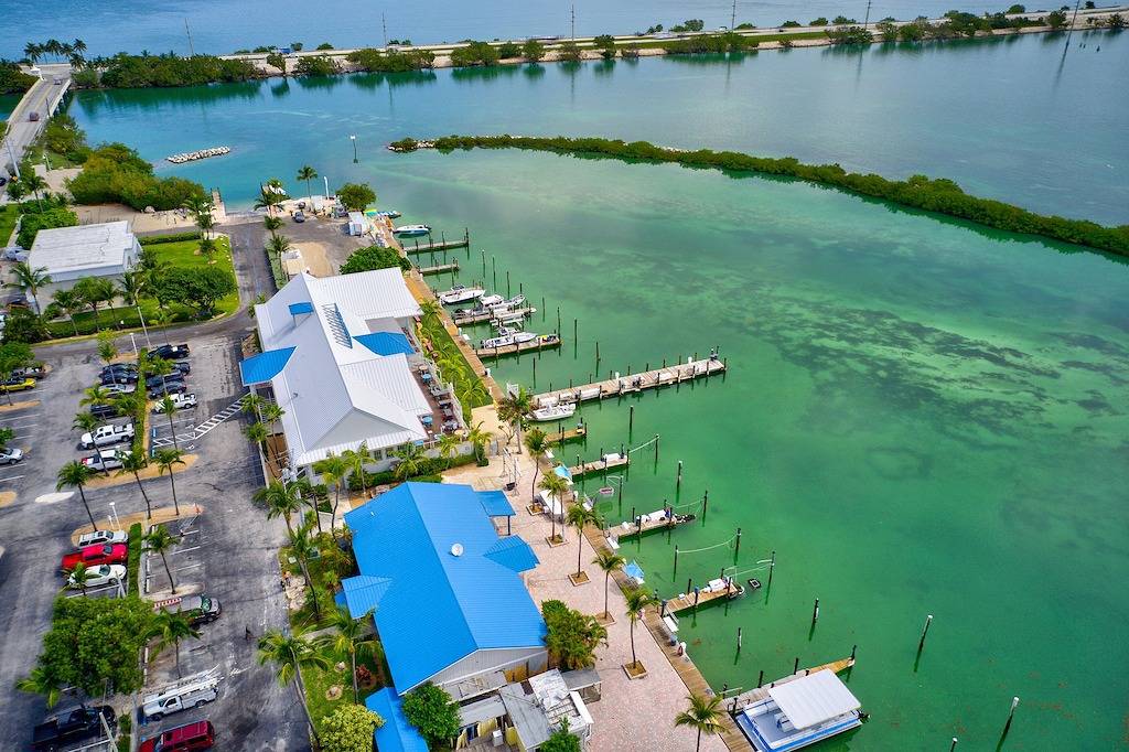 Tiny Villa, Big Ocean Views| Breathtaking Sunsets in Duck Key, Monroe County