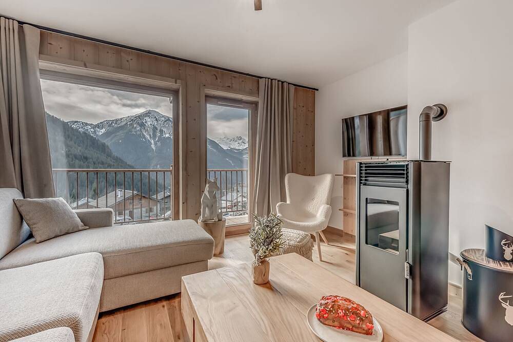 Ganze Wohnung, Champagny-en-Vanoise: Gemütliche Whg 6 Pers, 2 Sz, 71m², Balkone, WIFI in Champagny-en-Vanoise, Vanoise-Massiv