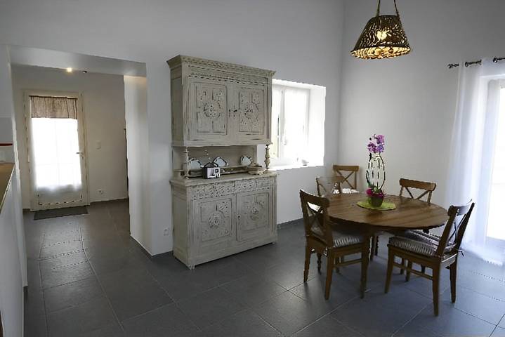 Gîte pour 5 personnes, avec jardin et terrasse à Saint-Georges-lès-Baillargeaux - 3