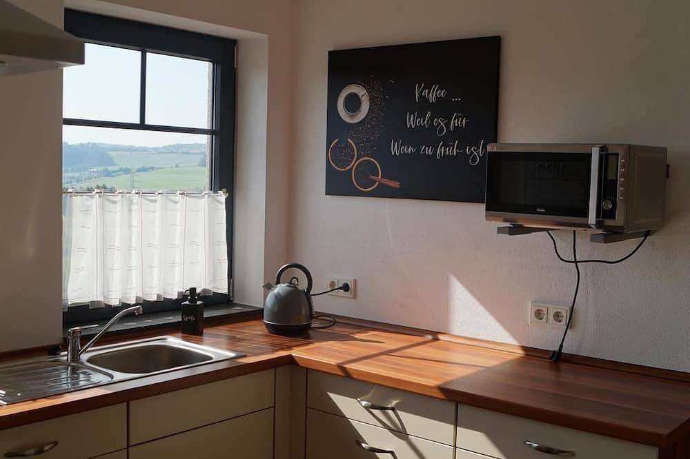 Ferienwohnung Hof Lamberty - 2-Bett-Ferienwohnung, Bad/Wc für 2 bis 5 Personen in Prüm, Naturpark Hohes Venn-Eifel