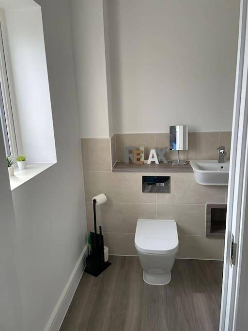 Three-Bedroom House in Springfield (Chelmsford), Chelmsford